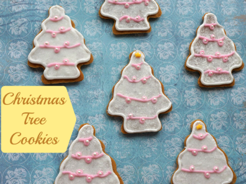 These Christmas Tree Cookies take holiday baking to the next level! Decorate like a pro!