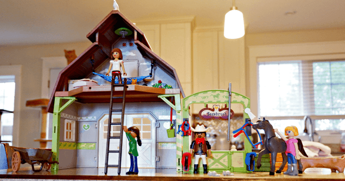 Dreamworks Spirit Riding Free Barn by Playmobil. Horses, Cats, Animals, Cowboy and More!